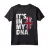 IT'S IN MY DNA Union Jack Flag Inghilterra Regno Unito Maglietta - Fantastico Regalo Divertente per Famiglie - Abbigliamento Coordinato - Ideale per Natale e Feste Speciali
