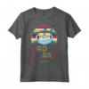 T-shirt Vintage Retro con Scritta Daddy Sharks per Papà Uomo - Maglietta Squalo Festa del Papà Natale 4 Luglio