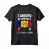 Bandiera Andorra Appelle et Je Dois Partir - Maglietta Drapeau de Andorra - Idee Cadeau Maillot pour Voyageurs