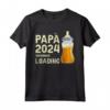 Il Futuro Papà - Papà 2024 Loading... Maglietta per Uomini in Attesa di Diventare Padri - Ideale come Regalo