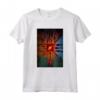 HapTiger Group Upside Down Hallway Poster Maglietta - Official Licensed Apparel for Fans