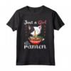 Kawaii Neko Just A Girl Who Loves Cats And Ramen Maglietta - Cute Anime Lover T-shirt for Women and Girls - Perfect for Otaku and Cosplay Fans