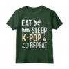 K-Pop T-shirt coreana dito cuore grafica per gli amanti Kpop - Mangia sonno K-pop Repeat - T-shirt da donna, uomo, ragazze, ragazzi