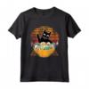 Ramen Cat Vintage Tramonto Anni '70 Kawaii Anime Tagliatelle Giapponesi Maglietta - Design Unico per Amanti della Cultura Giapponese e Estetica Vaporwave