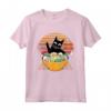 Ramen Cat Vintage Tramonto Anni '70 Kawaii Anime Tagliatelle Giapponesi Maglietta - Design Unico per Amanti della Cultura Giapponese e Estetica Vaporwave