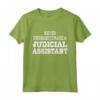 Never Underestimate a Judicial Assistant - Design Accattivante Maglietta per Impiegati Legali - Ideale per Mostrare Apprezzamento