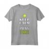 Keep Calm And Play Tennis - Leggera Maglietta da Tennis con Taglio Classico - Ideale per gli Appassionati di Tennis