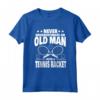 Never Underestimate an Old Man with a Tennis Racket Dad Maglietta - Regalo Unico per la Festa del Papà o Compleanno - Acquista Online.