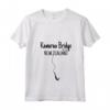 Donna Bungee Jumping dal Ponte Kawarau in Nuova Zelanda - T-shirt Collo a V per Bungy Jumper - Vivi al Massimo!