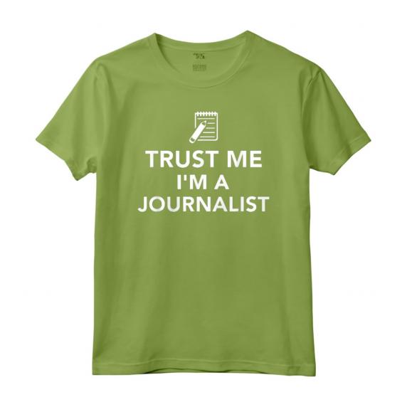 Fidati di me, sono un giornalista - Maglietta professionale per giornalisti - Abbigliamento per redattori