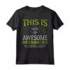 Funny Quote Thumbs Up Awesome Concierge Maglietta - Regalo Originale per Celebrare il Successo dei Concierge