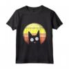 Design Gatto Nero su Tramonto Vintage - Maglietta Retrò per Amanti dei Gatti - Regalo Ideale per Natale, San Valentino e Compleanni