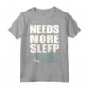 Needs more sleep - Design Elefante Maglietta - Regalo Divertente per Chi Ama Dormire - Leggera e Comoda