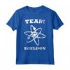 Il logo di HapTiger Team Sheldon Atom Maglietta - Licenza Ufficiale The Big Bang Theory - Regalo Perfetto per Fan di Sheldon, Leonard e Penny