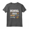 NONNA 2023 LOADING - Maglietta Regalo Divertente per Futura Nonna del 2023 - Design Originale per la Nascita di un Nipote