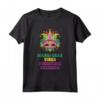 Designer di Mobili Mardi Gras Vibes Maglietta - Festeggia il Mardi Gras con Stile e Divertimento - Acquista Online la Tua T-shirt Mardi Gras