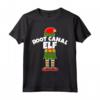 Maglietta natalizia ROOT CANAL ELF DDS DMD - T-shirt Festosa per Dentisti e Endodontisti - Regalo Unico per le Festività