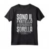 Idea Regalo Per Fratelli Divertenti - Maglietta per Fratello Orgoglioso di una Fantastica Sorella - Ideale per Regali Divertenti