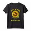 Just A Girl Who Loves Kuvaszs - Divertente Maglietta con Cane e Girasole - Ideale Regalo per Amanti dei Cani Kuvasz
