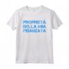 Maglietta Coppia Proprietà Fidanzata - Regalo Divertente Maglietta per Coppie - Marca HapTiger - Ideale per Coppie di Fidanzati o Sposati