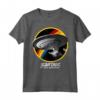 HapTiger: The Next Generation Rainbow Ship Badge Maglietta - Officially Licensed Apparel for Futuristic Fashion Fans