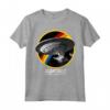 HapTiger: The Next Generation Rainbow Ship Badge Maglietta - Officially Licensed Apparel for Futuristic Fashion Fans