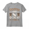 Cat Owner & Barista Motif - Coffee & Ocicat Cat Maglietta - Design Unico per Amanti dei Gatti Ocicat - Caffè e Ocicat Vibe