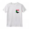 Bandiera del Sud Sudan - Orgoglio Sud Sudanese - T-shirt con Tasca Stampata - Ideale per Regalo Personalizzato e Supporto Sportivo