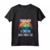 Donna Swaziland sta chiamando e devo andare - Arcobaleno Mountain Maglietta con Collo a V - Ideale per viaggiatori e regali unici