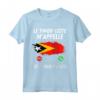 Bandiera Timor Est Appelle et Je Dois Partir Timor Est Maglietta - Ideale per Viaggiatori e Amanti del Calcio