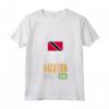 Trinidad Tobago Souvenir - Viaggi - Maglietta Vacanza con Collo a V - Ideale per Appassionati di Viaggi e Famiglie